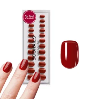 Press-on-Nails + Kleber